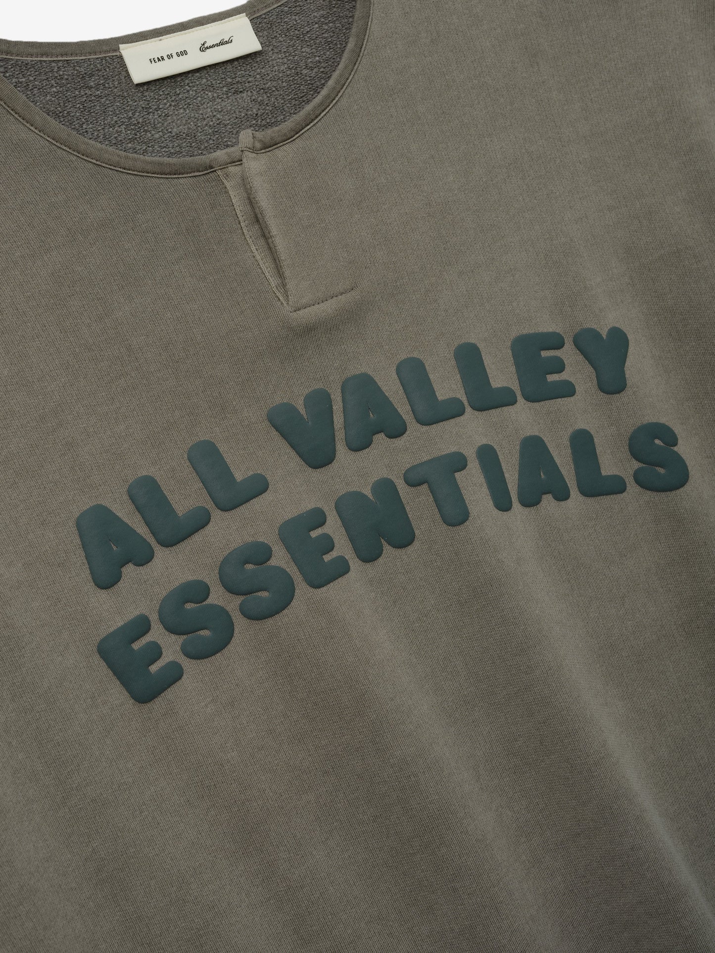 3/4 Henley Sweatshirt
