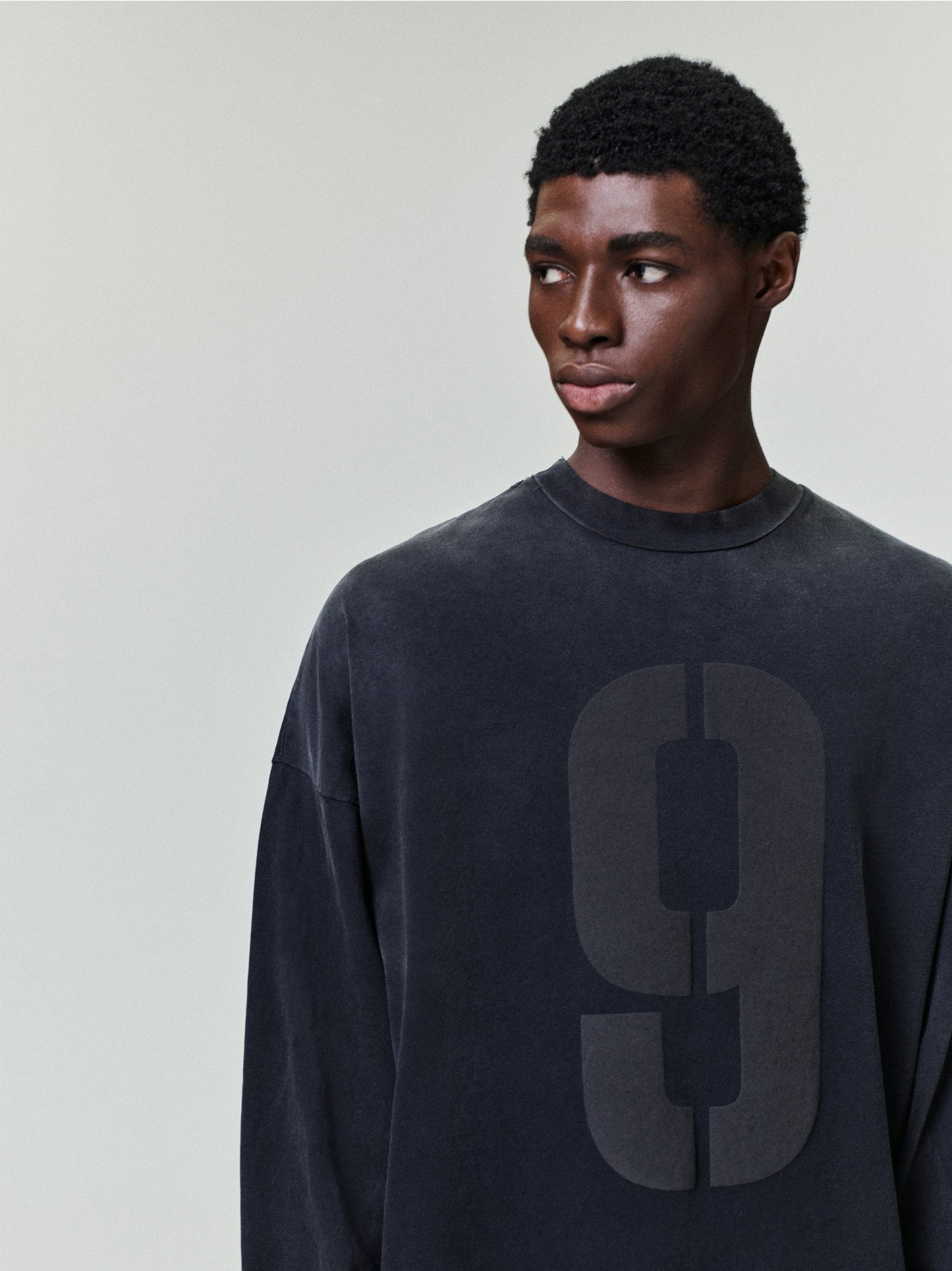 9 Long Sleeve Tee