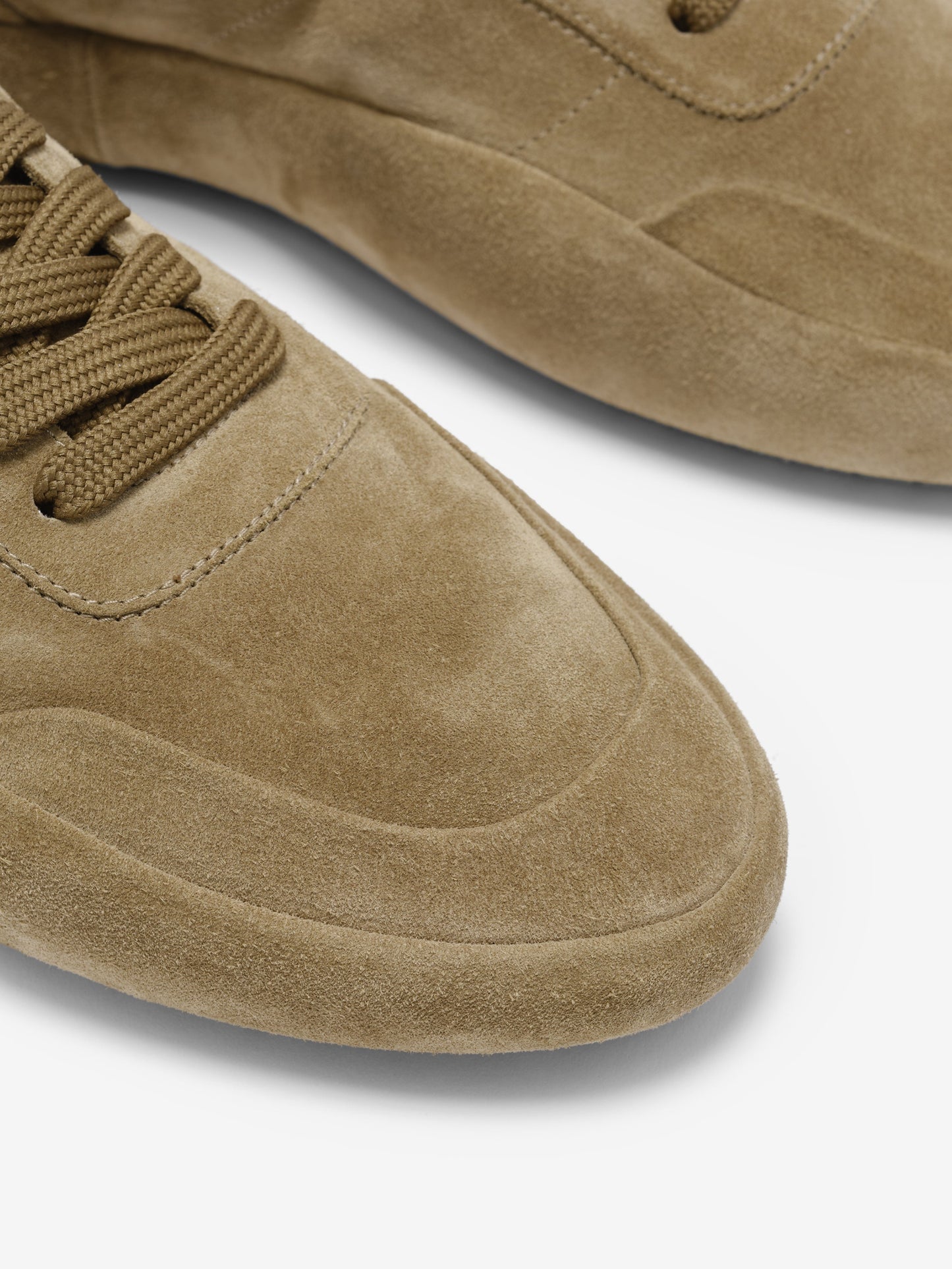Suede Lace Up Runner