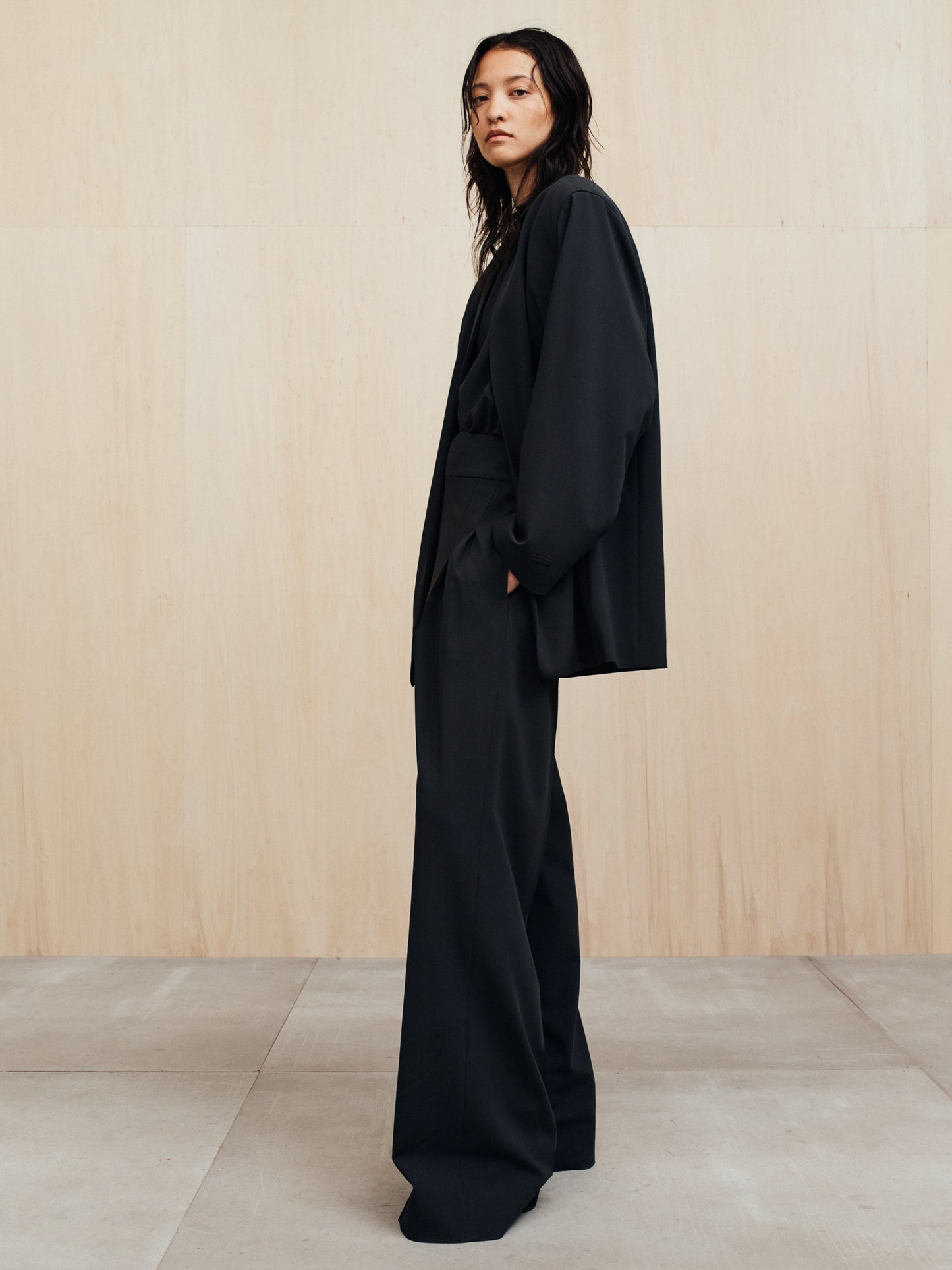 Womens Superfine Wool Twill Wide Leg Pants