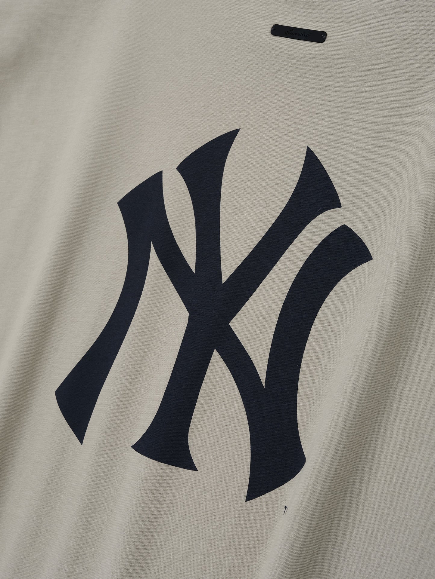 Yankees 90s Cut Off
