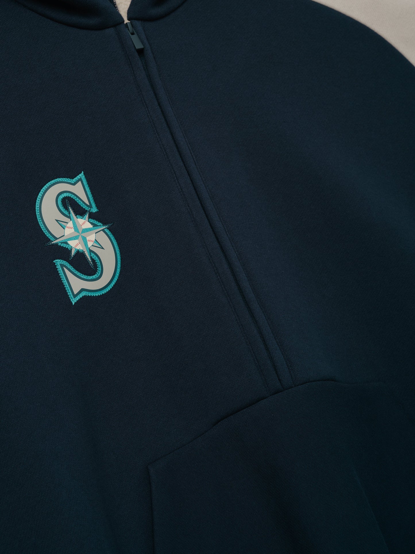 Mariners Raglan Half Zip Sport Hoodie