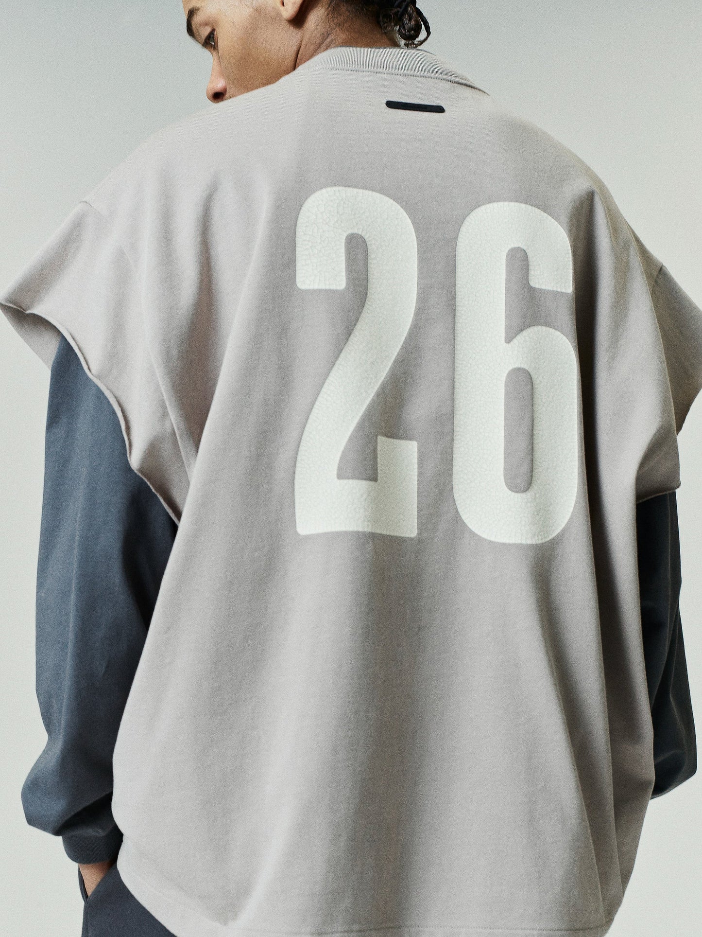 Cut Off 90s Tee